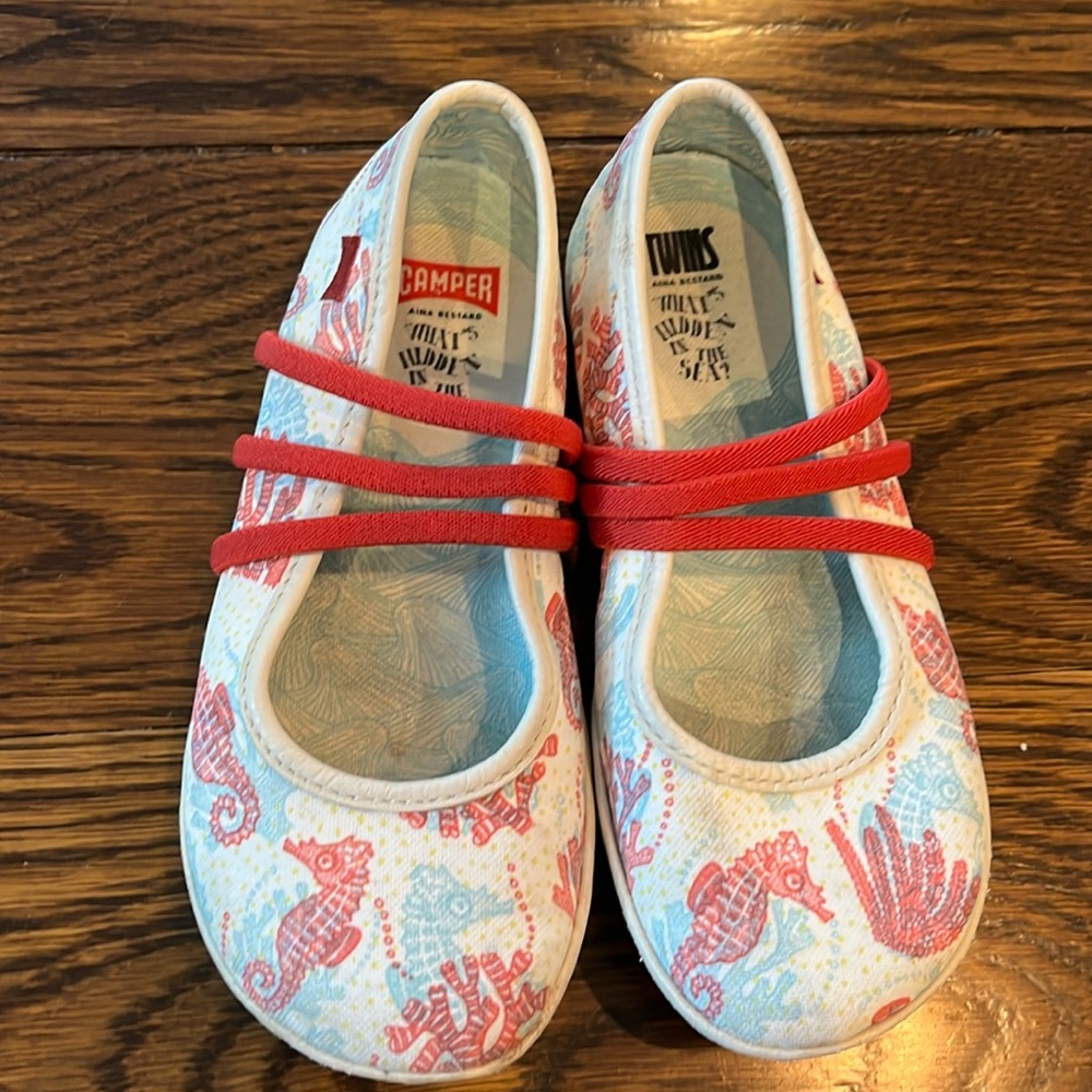Kids Camper slip on shoes, kids size 27